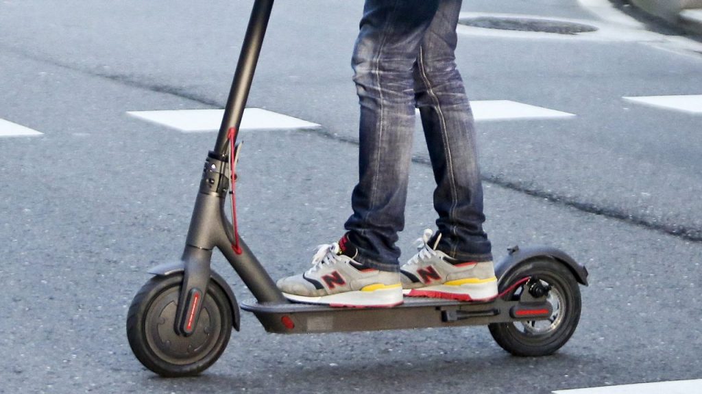 Nueva normativa para patines eléctricos y otros, en Salou